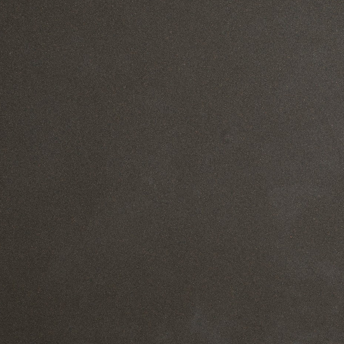 1371184