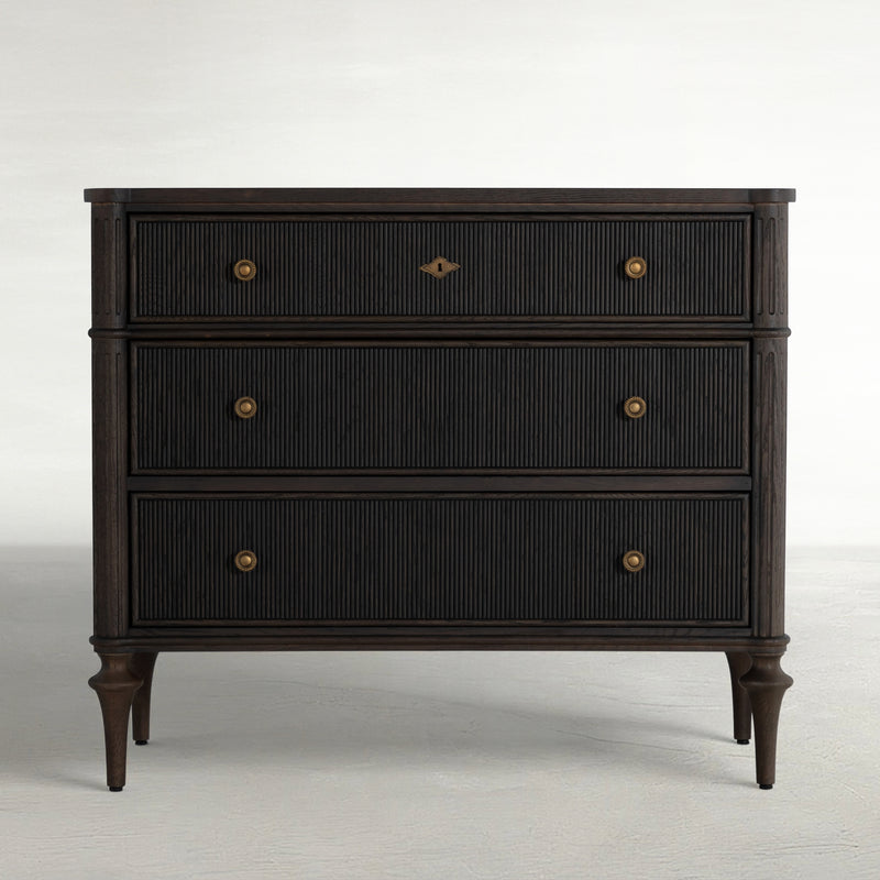 Andrea Chest